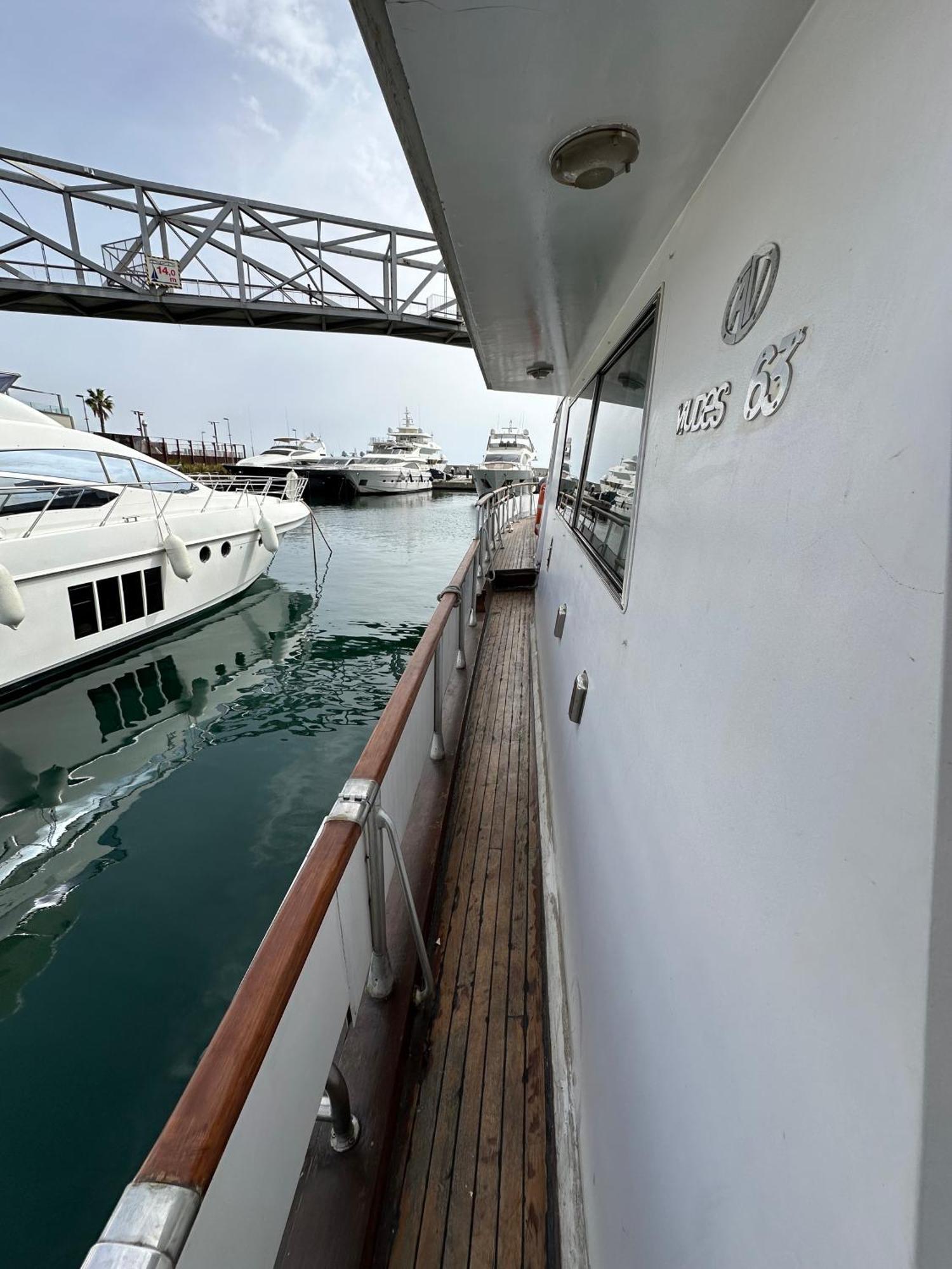 Habitacion Marineria Boat Aloha Barcelona Exteriér fotografie